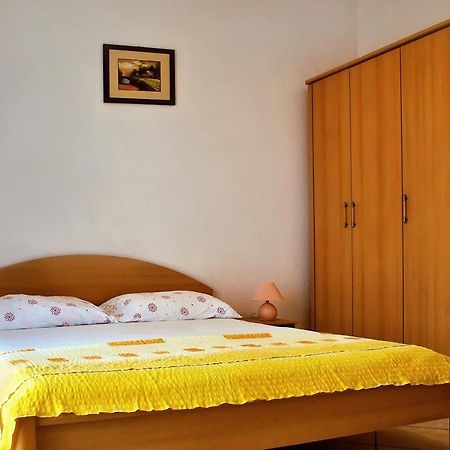 Apartments Iko Omiš Kültér fotó