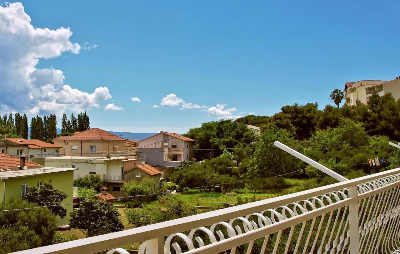 Apartments Iko Omiš Kültér fotó