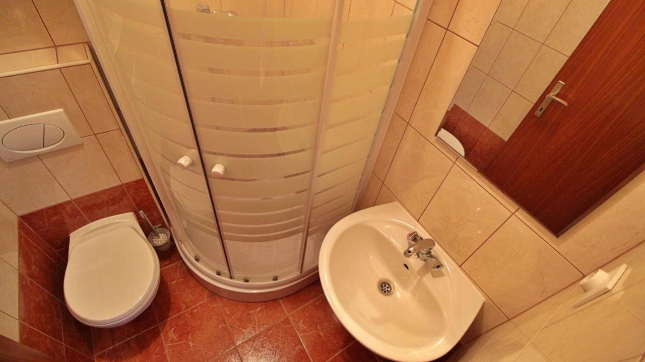 Apartments Iko Omiš Kültér fotó