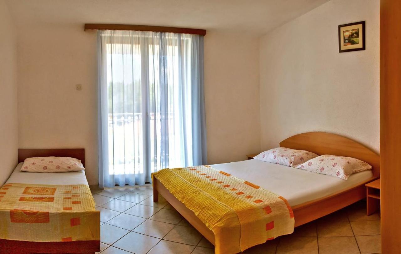 Apartments Iko Omiš Kültér fotó