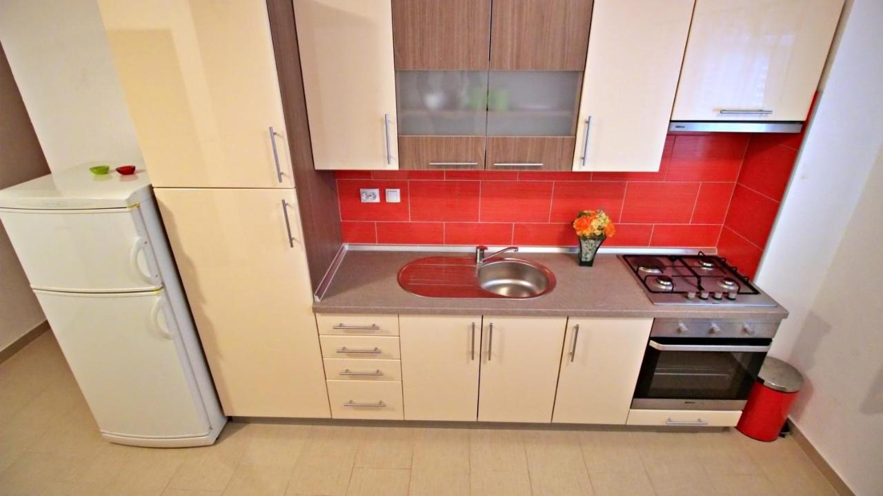 Apartments Iko Omiš Kültér fotó